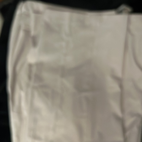 New - Picture 2 of 6